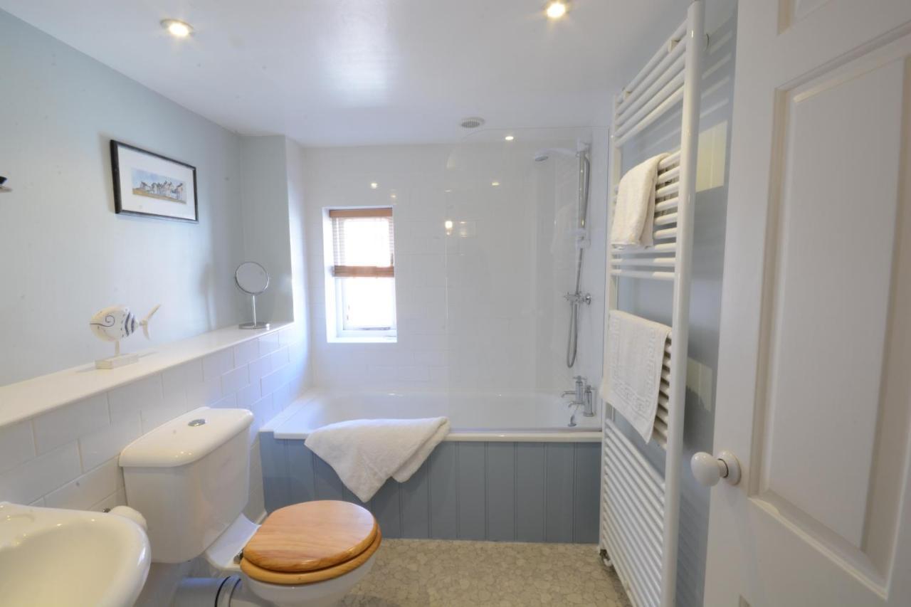 Pebble Beach Cottage, Aldeburgh Exterior foto